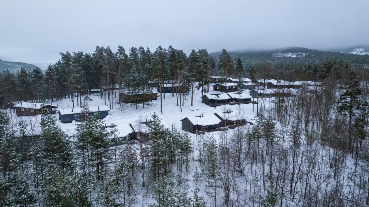 Vesterland Feriepark Hytter, Hotell Og Leikeland Sogndal Exterior photo